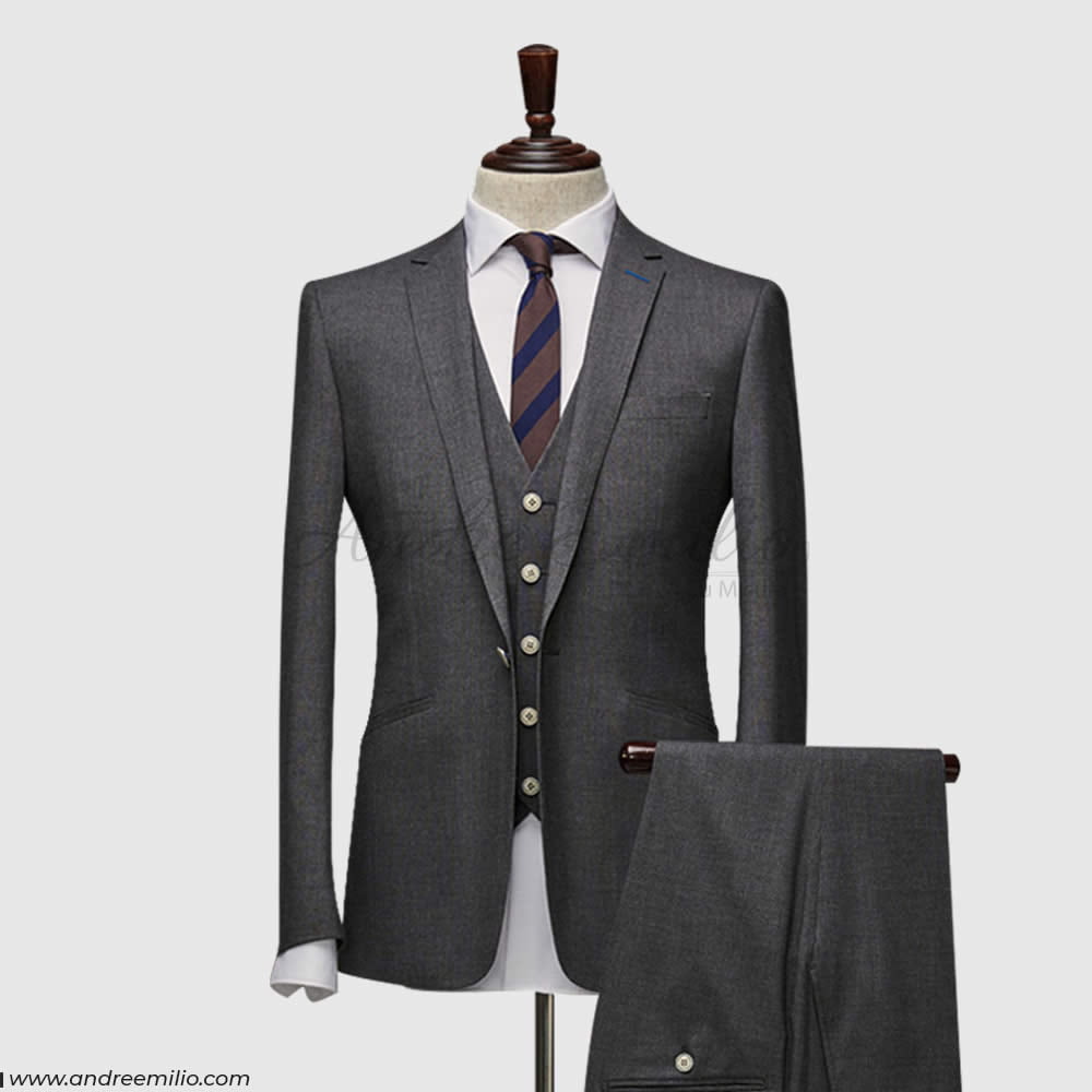 Modern Fit Charcoal Gray 3 Piece Suit