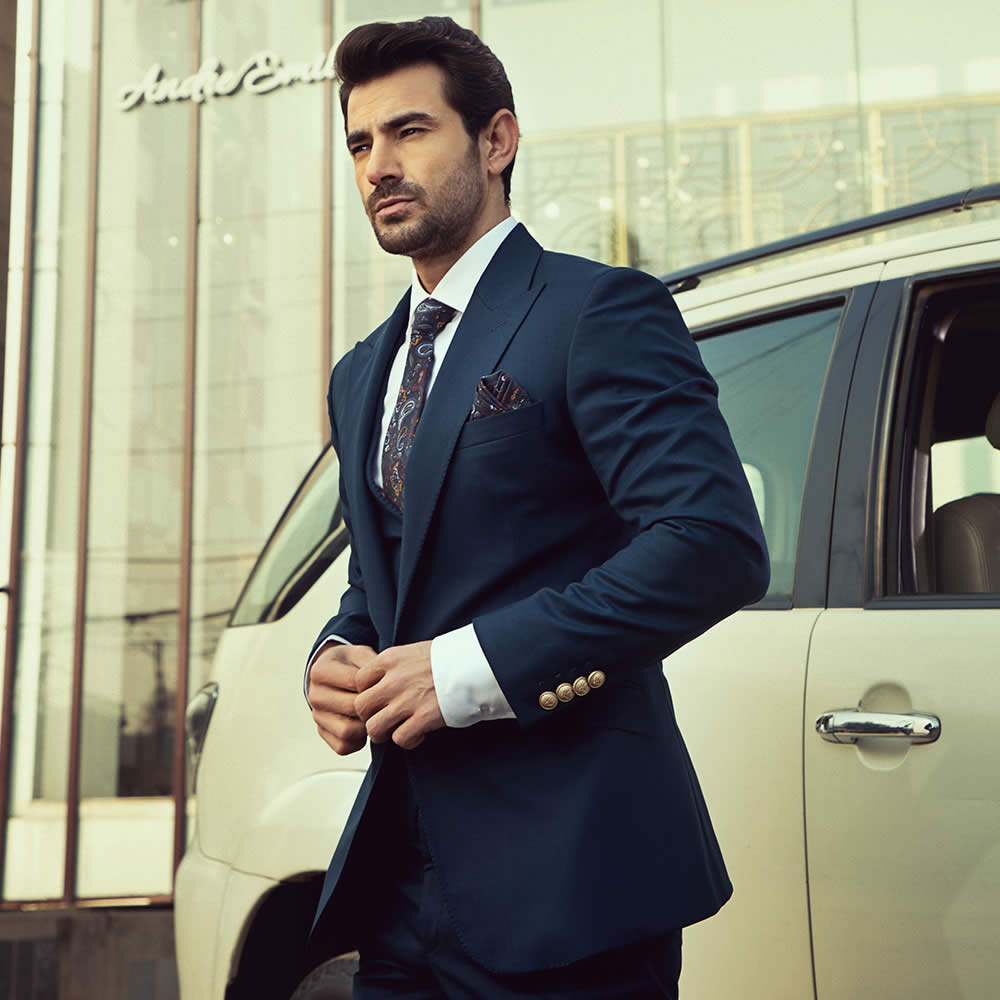 Office-Suit-For-Men